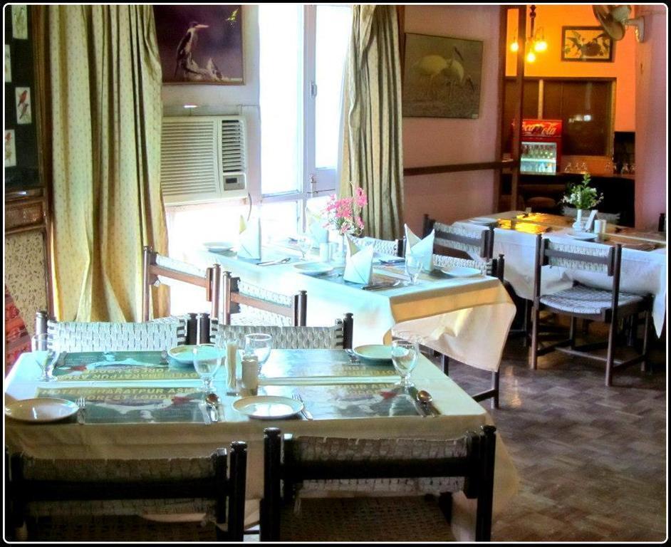 Hotel Bharatpur Ashok 외부 사진